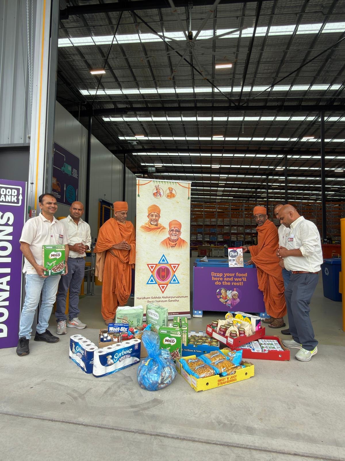 HSAPSS Australia community seva at Food Bank